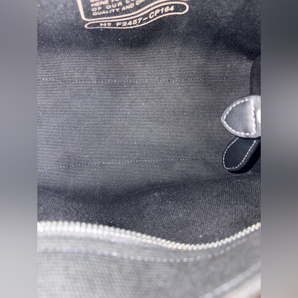 COACH Cargo Tote 26 Black Canvas Crossbody Bag - Excellent Condition - Picture 11 of 14